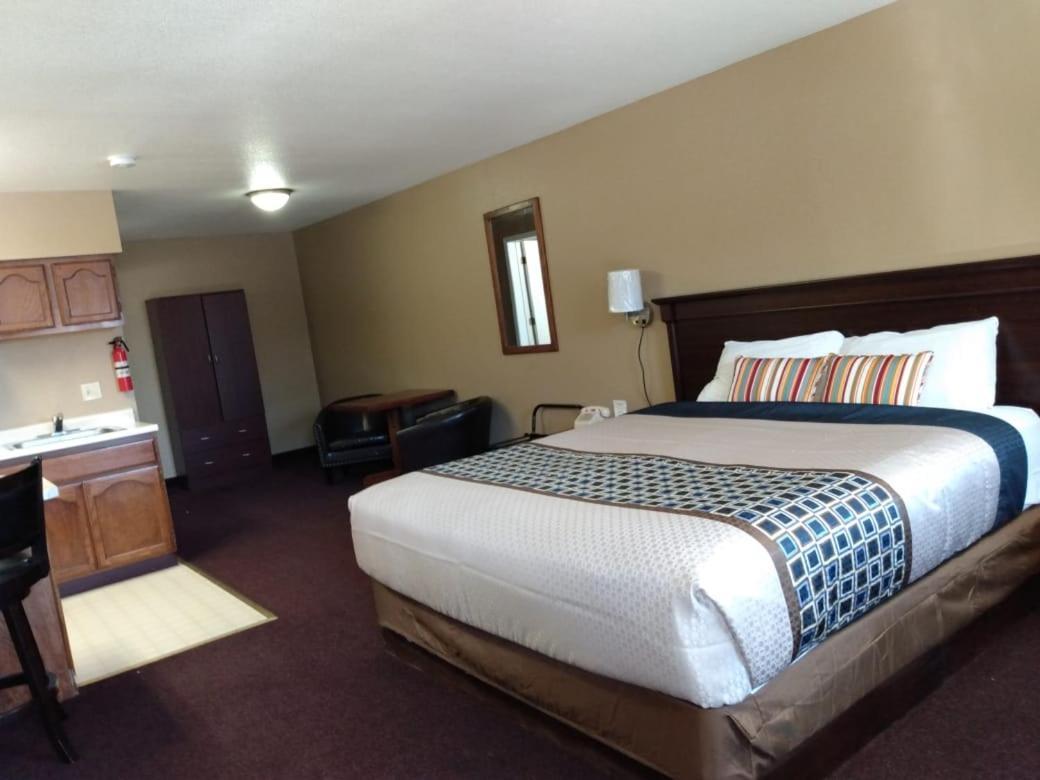Royal Inn Lovelock Zewnętrze zdjęcie